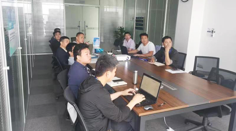 启动会议照片.jpg 启动会议照片.jpg